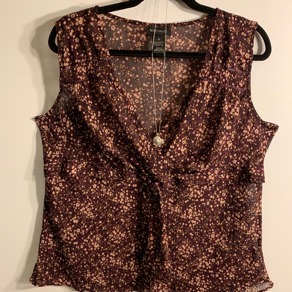 🎁Beautiful Floral  Sleeveless Top🎁 Sz: 18 "New"